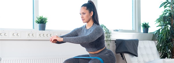 Hjemmetrning af ben - Med elastikker