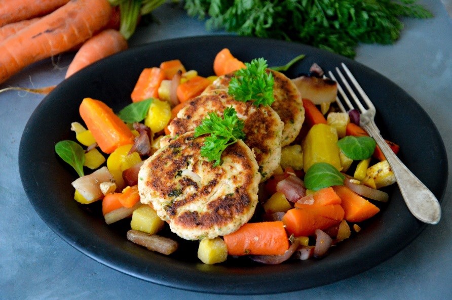 Kyllingebffer med grntsager og rodfrugter