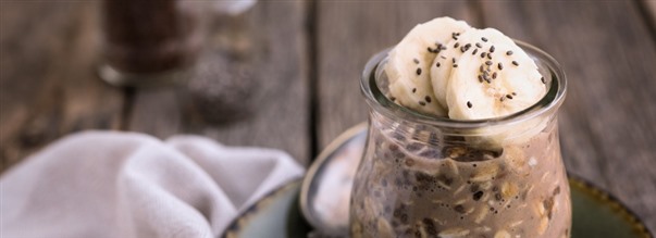 Havre- og chokoladebudding