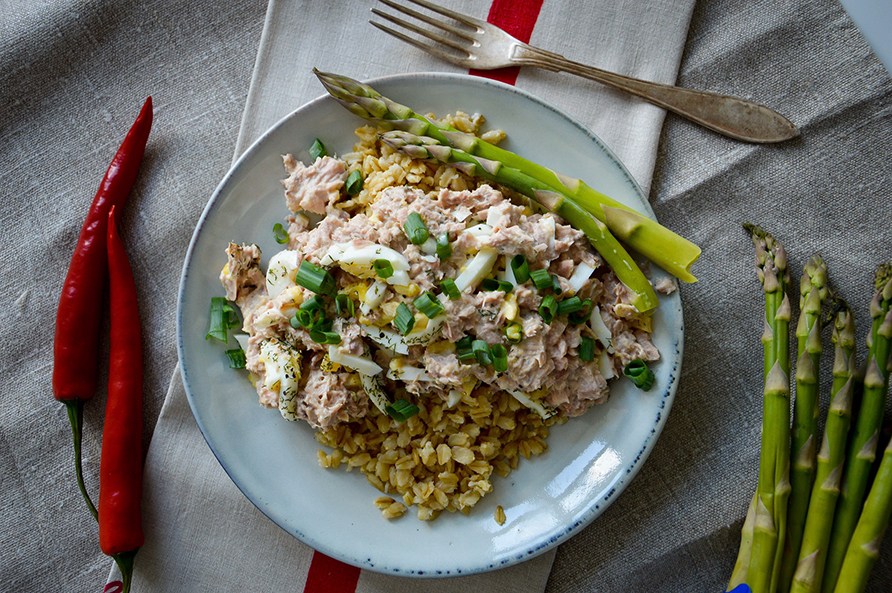 Perlebyg serveret med tun- og �gger�re.